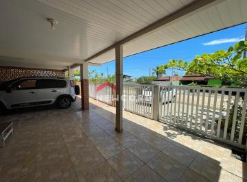 Casa · 110m² · 4 Quartos · 4 Vagas · Casa em  Av. Loanda - Balneário Coroados - Guaratuba/PR