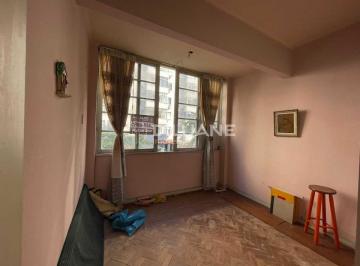 Apartamento · 55m² · 2 Quartos · Apartamento - / Residencial / Copacabana
