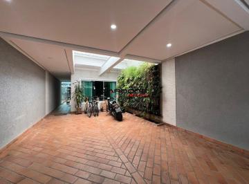 Casa · 200m² · 3 Quartos · Casa à venda - no Vila Bertioga