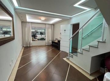 Casa · 200m² · 3 Quartos · Casa à venda - no Vila Bertioga