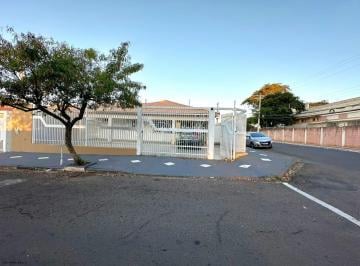 202408211810517289.jpeg · Casa para Venda em Marília, Parque Cecap Aeroporto, 3 dormitórios, 1 suíte, 3 banheiros, 7 vagas