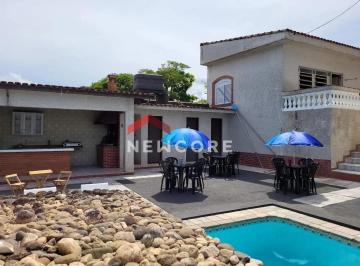 Casa · 420m² · 5 Quartos · 5 Vagas · Sobrado em  Rua General Ataliba Leonel - Centro - Peruíbe/SP
