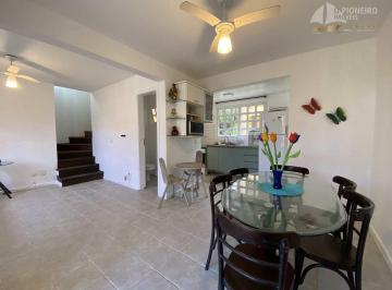 Casa · 70m² · 2 Quartos · 1 Vaga · Casa para venda em Barra do Una! Venha conferir!
