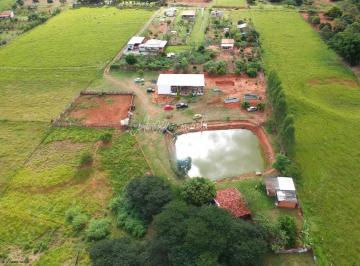 202409271657279750.jpeg · Chácara para Venda em Marília, Vila Bela Chácaras, 3 dormitórios, 1 suíte, 3 banheiros