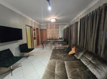 Foto 04 · Apartamento de Luxo para Locação no Dom Aquino, Cuiabá-MT: 3 Quartos, 3 Suítes, 1 Sala, 4 Banheiros,