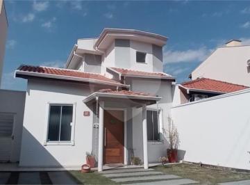 Área de Serviço · Condomínio com 2 quartos à venda em Villaggio Di Itaici - SP