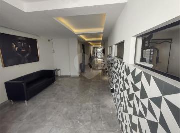 Área de Serviço · Apartamento com 3 quartos à venda em Centro - SP