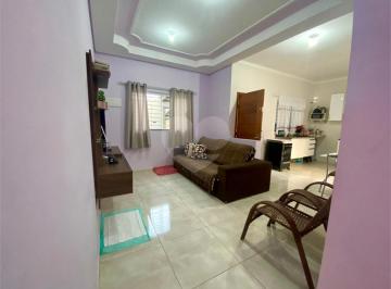 Área de Serviço · Casa com 2 quartos à venda em Parque Residencial Sabiás - SP