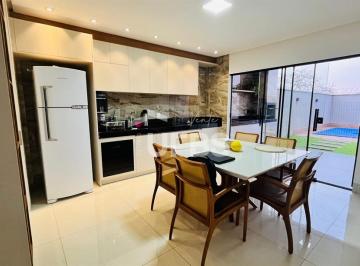 Casa · 170m² · 3 Quartos · 2 Vagas · Sobrado Goiânia II