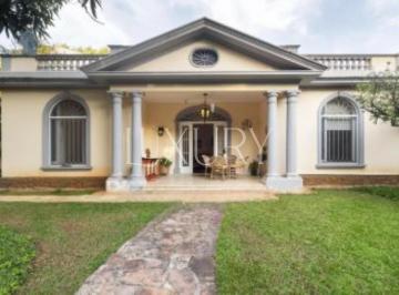 1 · Casa à Venda ou para Alugar no Jardim Europa, 465m² de Terreno, 2 suítes, 3 vagas