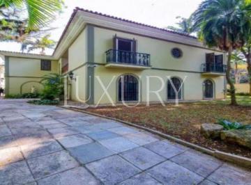 1 · Casa à venda no Jardim América com 1055m² de Terreno , 5 quartos sendo 2 suítes, 8 vagas
