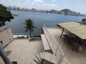 Foto 01 · Casa de Luxo com 3 Suítes e 4 Vagas no Parque Prainha, São Vicente-SP: Imperdível Oportunidade!