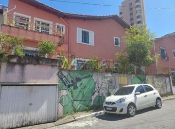 Comercial · 225m² · 2 Quartos · 4 Vagas · Casas comerciais em esquina com 225m², na zona norte com 6 salas, 4 vagas.