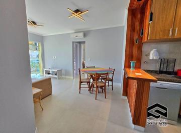 Apartamento · 60m² · 2 Quartos · 1 Vaga · LINDO APARTAMENTO REFORMADO, COM LAZER, LADO PRAIA!