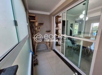 Apartamento · 180m² · 3 Quartos · 1 Vaga · Cobertura à venda, 3 quartos, 1 suíte, 1 vaga, Santa Mônica - Uberlândia/MG