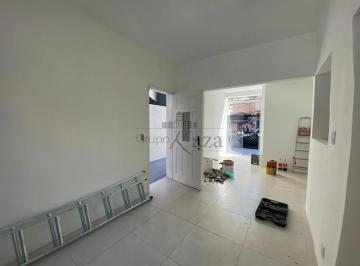 Comercial · 75m² · 3 Quartos · 2 Vagas · Casa Comercial - Vila Olímpia - 3 Salas - 75m².