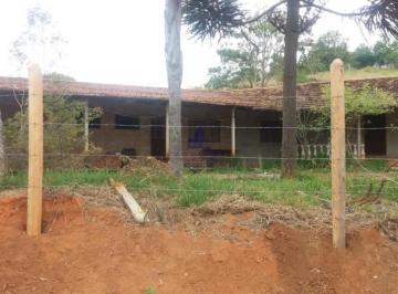 Foto 01 · Oportunidade imperdível! Sítio à venda em Taubaté-SP, bairro Pouso Frio, 3 quartos, 2 suítes, 1 sala