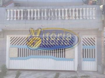 Casa · 171m² · 3 Quartos · 2 Vagas · Sobrado para Venda no bairro Cooperativa
