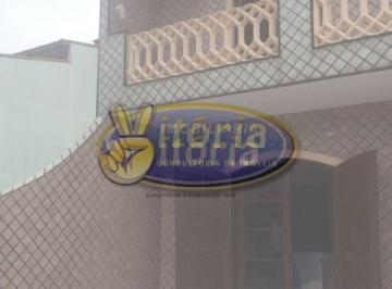 Casa · 200m² · 3 Quartos · 3 Vagas · Sobrado para Venda no Nova Petrópolis - SBC