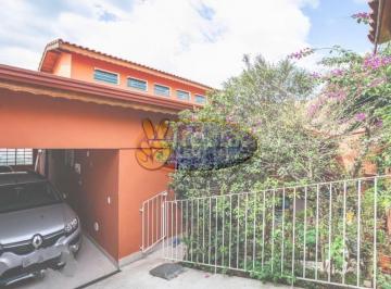 Casa · 222m² · 4 Quartos · 3 Vagas · Sobrado para Venda no Bairro Vila Vitória - Santo André