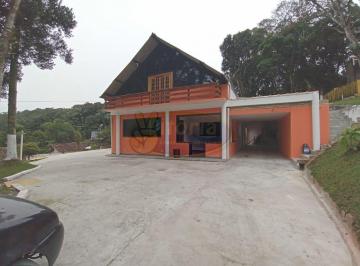 Casa · 200m² · 3 Quartos · 2 Vagas · CHÁCARA RIACHO GRANDE.