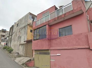Casa · 67m² · 5 Quartos · 3 Vagas · SÃO TRES CASAS INDEPENDENTE