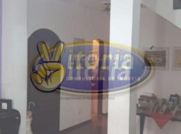 Casa · 240m² · 3 Quartos · 4 Vagas · Sobrado para Venda no bairro Santa Terezinha