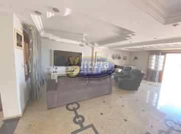 Casa · 320m² · 4 Quartos · 4 Vagas · Sobrado a venda no bairro Vila Metalúrgica - Santo André