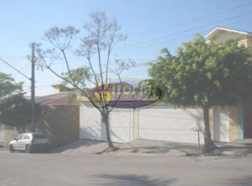 Casa · 252m² · 4 Quartos · 4 Vagas · ÓTIMO SOBRADO PQ. PASSAROS