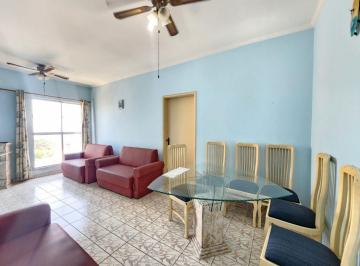a8030b4632c853913630df34fc84c2eaae72749b · Apartamento próximo à praia com vista — Enseada — Guarujá