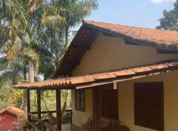 a4505299e7f6cc5ef5d1ff57634dc8de.jpg · Fazenda / Sítios / Chácaras com 4 quartos à venda em Moeda, no bairro Centro