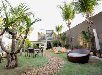 Casa · 850m² · 6 Quartos · Casa de alto padrão à venda com 6 quartos, sendo todos suítes, 10 banheiros e pi