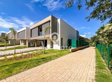 Casa · 312m² · 4 Quartos · 4 Vagas · Sobrado à venda em Campinas, Jardim Madalena, com 4 suítes, com 312.7 m²