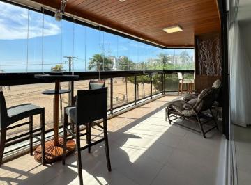 Apartamento · 200m² · 4 Quartos · 2 Vagas · Apartamento a venda frente mar em prédio de 1 apartamento por andar nas Asturias em Guarujá.