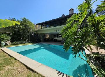 1a44444ea0a7fa7441a4e070ab835635f3c52ee3 · Sobrado à venda | 312m² | 4 dormitórios | 3 suítes | 4 vagas | Tremembé - São Paulo/SP