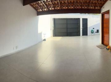 6543eb8693f9884dcf60ed8159830dc21e06893c · Casa com 3 dormitórios à venda, 200 m² por R$ 550.000,00 - Santa Luzia - Varginha/MG