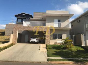 Casa · 335m² · 3 Quartos · 4 Vagas · Casa em Condomínio Fechado em Bragança Paulista.