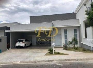Casa · 4 Quartos · 4 Vagas · Casa em Condomínio Fechado