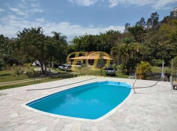 Rural · 7000m² · 2 Quartos · Chácara com Lago em Atibaia