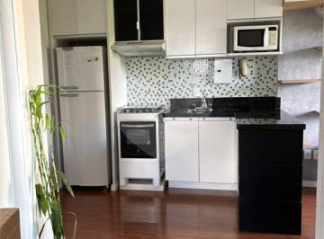 Apartamento de 1 quarto, Curitiba · APARTAMENTO NO CENTRO DE CURTIBA COM UMA REGIÃO PRIVELEGIADA
