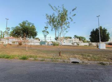 Terreno , Guará · Comercial escriturado e quitado perto metro do plano Aceita financiamento 
