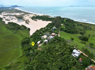 Terreno · 420m² · Terreno Amplo de 420m² a Apenas 300m do Mar da Gamboa!