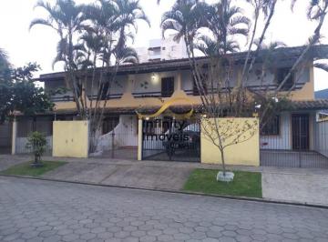 Casa · 3 Quartos · 1 Vaga · Casa para alugar no bairro Jardim Rio Santos - Caraguatatuba/SP