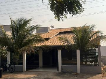 Casa de 3 quartos, Caldas Novas · Casa com 03 quartos a venda condomínio metodista em Caldas Novas GO