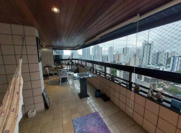 imagem-do-whatsapp-de-2024-11-27-a-s-23-29-18_d7f3310e1732897181447.jpg · Apartamento à venda com 300m², 3 quartos sendo 2 suítes e 3 vagas no Edf. Casa Grande das Ubaias, Ca