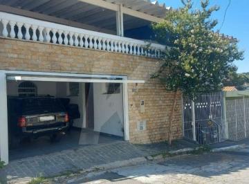 Casa · 315m² · 3 Quartos · 2 Vagas · Sobrado de 315 mts², 03 dormitórios, 01 suíte, 02 vagas, no Tremembé