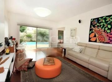 Casa · 330m² · 4 Quartos · 2 Vagas · Casa de Vila, 330m² com 4 quartos (2suítes) à Venda na Granja Julieta