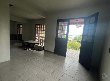 36072_ikhp6zn7jp6429FmdyxJ_36072674a2a95d8d08.jpg · Casa residencial no bairro Sambaqui, Florianópolis.