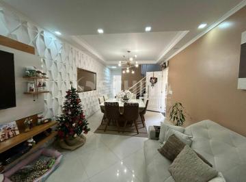 Casa · 150m² · 3 Quartos · 3 Vagas · Sobrado 150m² 3 quartos sendo 1 suíte e 3 vagas à venda no Campo Grande