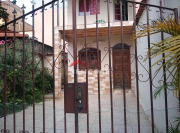 Casa · 150m² · 3 Quartos · 1 Vaga · Casa em  Rua Trinta e Dois - Oitis - Contagem/MG
